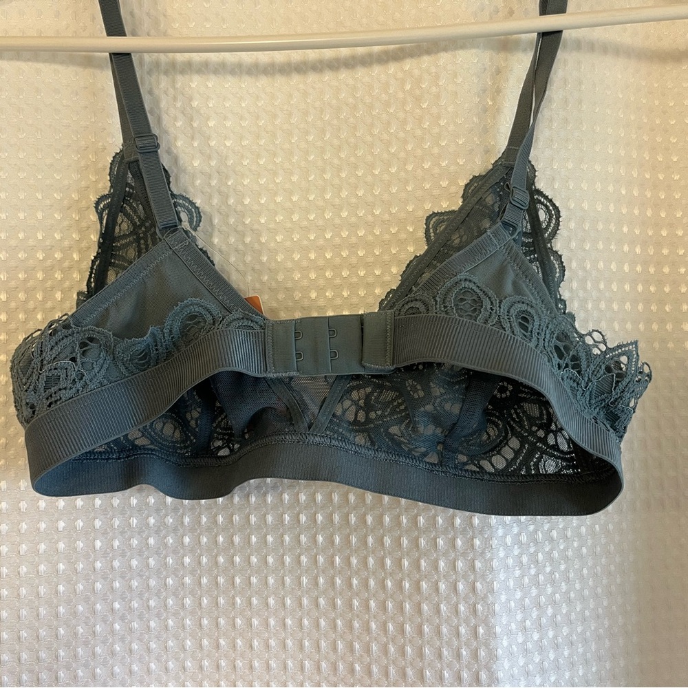 New ThirdLove Lace Bralette in Blue - Picture 2 of 4
